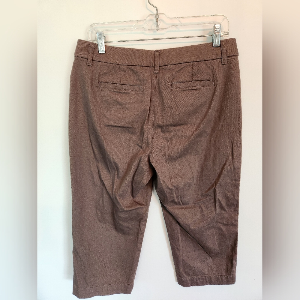 St John's Bay Cropped pants/Bermuda shorts, Size 10 - Picture 2 of 7